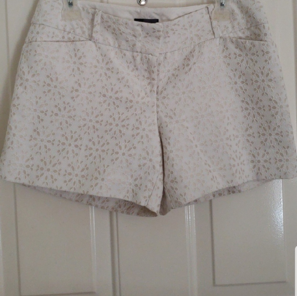 🌻🌻!!The Limited flower print shorts!!🌻🌻🌻